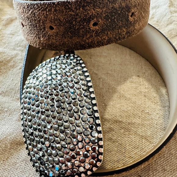 Abro distressed Swarovski crystals belt - Picture 2 of 4